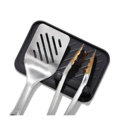 Accessoires Pince Et Spatule En Inox Pour Barbecue Et Plancha OXO -Peugeot Boutique accessoires pince et spatule en inox pour barbecue et plancha oxo 3