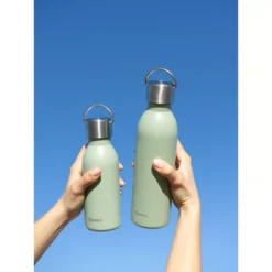 ACTIVE Bouteille Isotherme Double Paroi En Inox Avec Poignée Qwetch 1 L Vert Tilleul -Peugeot Boutique active bouteille isotherme double paroi en inox avec poignee qwetch 1 l vert tilleul 3