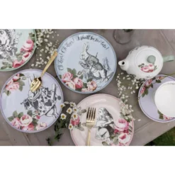 Kitchen Craft ALICE IN WONDERLAND Assiette à Dessert En Porcelaine D21cm KitchenCraft Les 4 Dans Un Coffret Cadeau -Peugeot Boutique alice in wonderland assiette a dessert en porcelaine d21cm kitchencraft les 4 dans un coffret cadeau nvs 5