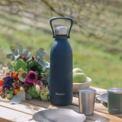 Bouteille Isotherme Double Paroi En Inox Avec Poignée TITAN Qwetch 1.5 L Granit Bleu Nuit