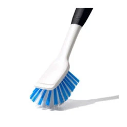 Brosse à Vaisselle Distributrice De Savon Dans Le Manche Et Support En Acier Joseph Joseph NVS -Peugeot Boutique brosse a vaisselle oxo 19
