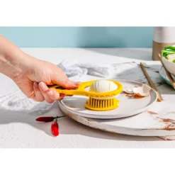 EGGLER Ustensile Pour Oeuf DREAMFARM -Peugeot Boutique eggler ustensile pour oeuf dreamfarm nvs 11