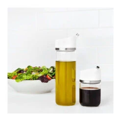 Huilier Vinaigrier En Verre Bouchon Verseur OXO 355 Ml -Peugeot Boutique huilier vinaigrier en verre bouchon verseur oxo 355 ml 11