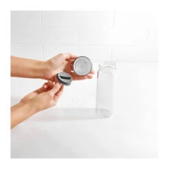 Huilier Vinaigrier En Verre Bouchon Verseur OXO 355 Ml -Peugeot Boutique huilier vinaigrier en verre bouchon verseur oxo 355 ml 9