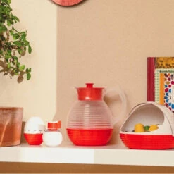 LA CARAFE ORIGINALE Carafe à Eau 1.3 L Abricot -Peugeot Boutique la carafe originale carafe a eau 13 l abricot p 2