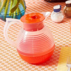 LA CARAFE ORIGINALE Carafe à Eau 1.3 L Abricot -Peugeot Boutique la carafe originale carafe a eau 13 l abricot p 5