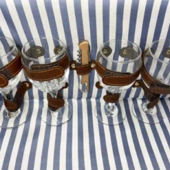 Malle Panier Pique Nique Osier Les Jardins De La Comtesse Saint Malo Rayures Bleues 4 Personnes -Peugeot Boutique malle panier pique nique osier les jardins de la comtesse saint malo vichy bleu 4 personnes 8