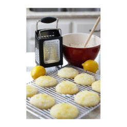 MICROPLANE Cloche Râpe 4 Faces -Peugeot Boutique microplane cloche rape 4 faces 9