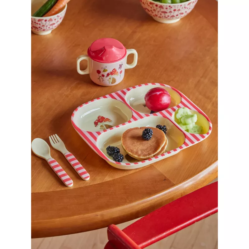 Set Diner Pour Enfant En Mélamine RICE Forêt Joyeuse Rose 6 Set Diner Pour Enfant En Mélamine RICE Forêt Joyeuse Rose – Image 6