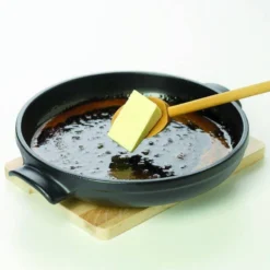 TATIN + Plat D28 Céramique Flame Emile HENRY Rouge Grand Cru 23 TATIN + Plat D28 Céramique Flame Emile HENRY Rouge Grand Cru -Peugeot Boutique tatin plat d28 ceramique flame emile henry rouge grand cru 9