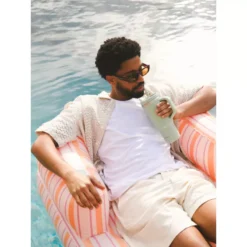 TRAVEL CUP Isotherme Double Paroi En Inox Avec Poignée Qwetch 900 Ml Vert Tilleul -Peugeot Boutique travel cup isotherme double paroi en inox avec poignee qwetch 900 ml vert tilleul 2