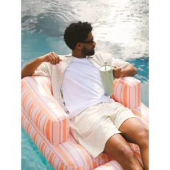 TRAVEL CUP Isotherme Double Paroi En Inox Avec Poignée Qwetch 900 Ml Vert Tilleul -Peugeot Boutique travel cup isotherme double paroi en inox avec poignee qwetch 900 ml vert tilleul 4