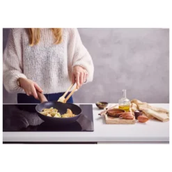 YAKURO Lot De 2 Poêles Revêtues D24 + D28 BEKA SC -Peugeot Boutique yakuro lot de 2 poeles revetues d24 d28 beka 3